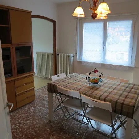Tiziana Apartamento *